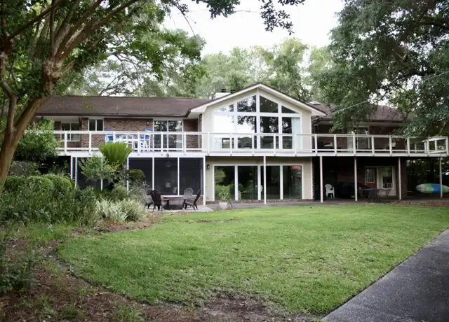 Property at 297 Wava Ave, Niceville, FL, 32578, 4 beds, 3.5 baths, [object Object]