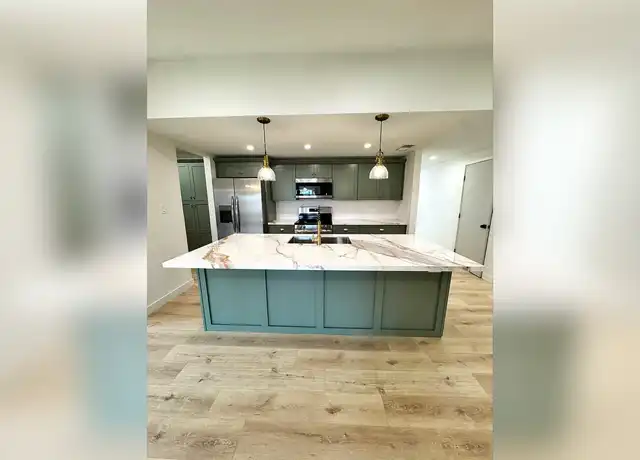 Property at Welcome to The Everly - 828 W Osborn Rd, Phoenix, AZ, 85013, 2 beds, 1 bath, [object Object]