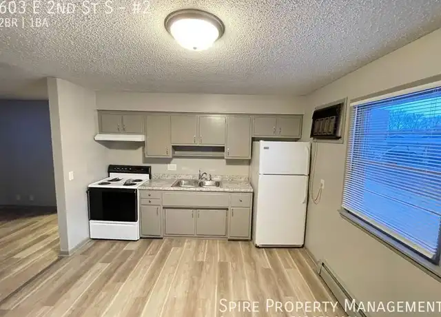 Property at 603 E 2nd St S Unit 2, Newton, IA, 50208, 2 beds, 1 bath, [object Object]