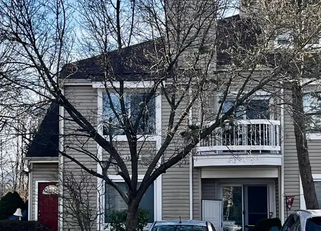 Property at 46 Chatham Sq, Parlin, NJ, 08859, 2 beds, 2.5 baths, [object Object]