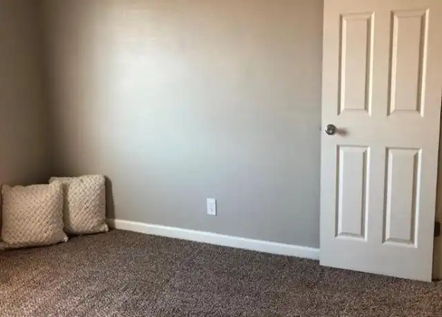 Property at 1424 S Jentilly Ln, Tempe, AZ, 85281, 2 beds, 2 baths, [object Object]
