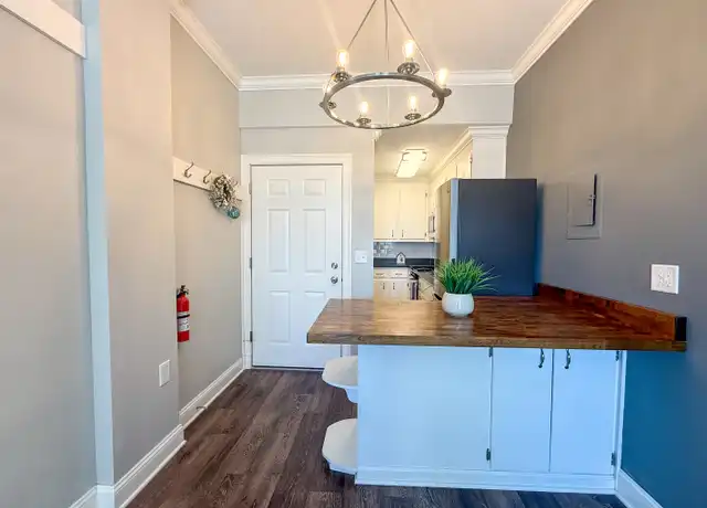 Property at 74 State St, New London, CT, 06320, 1 bed, 1 bath, [object Object]