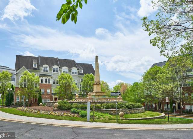 Photo of 14456 Village High St #94, Gainesville, VA 20155