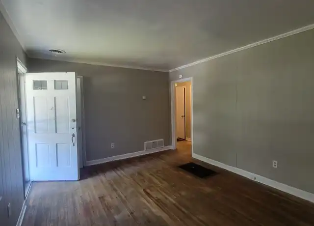Property at 2681 Dunn Ave, Memphis, TN, 38114, 2 beds, 1 bath, [object Object]