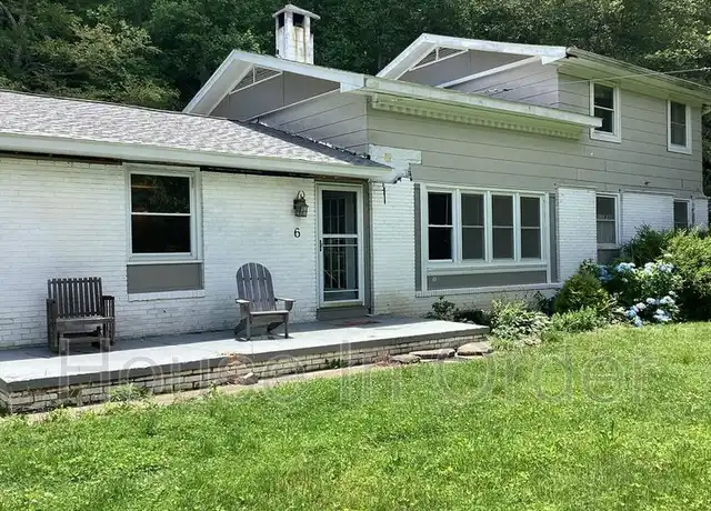 Property at 6 Star Berry Ln, Fairview, NC, 28730, 2 beds, 3 baths, [object Object]