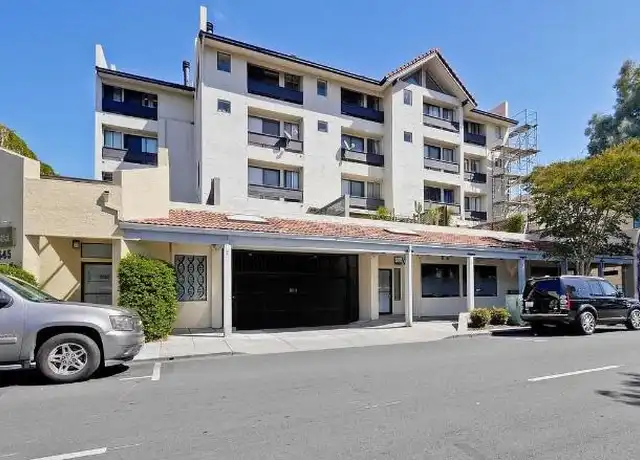 Property at 685 High St, Palo Alto, CA, 94301, 2 beds, 3 baths, [object Object]