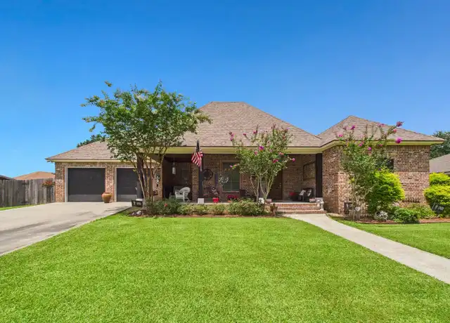 Property at 130 Dove Cir, Lafayette, LA, 70508, 3 beds, 2.5 baths, [object Object]