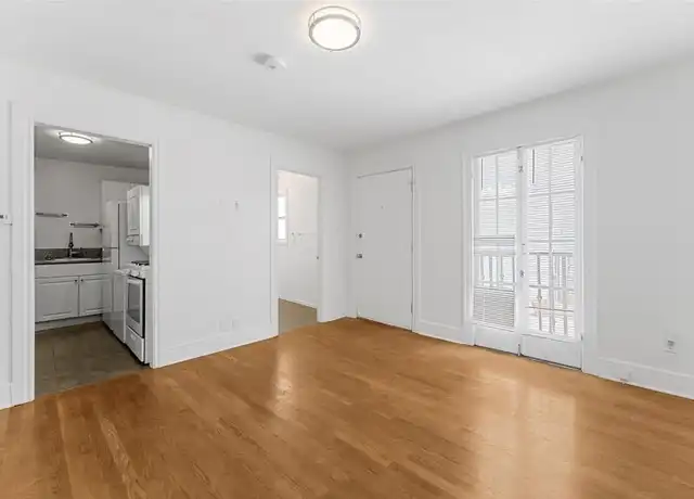 Property at 320 Columbia Ave #324, Los Angeles, CA, 90017, 0 beds, 1 bath, [object Object]