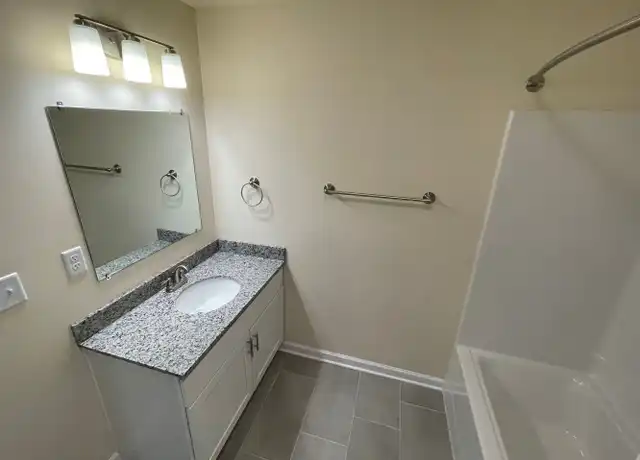 Property at 540 Northend Dr Apt 1106, Schenectady, NY, 12308, 1 bed, 1 bath, [object Object]