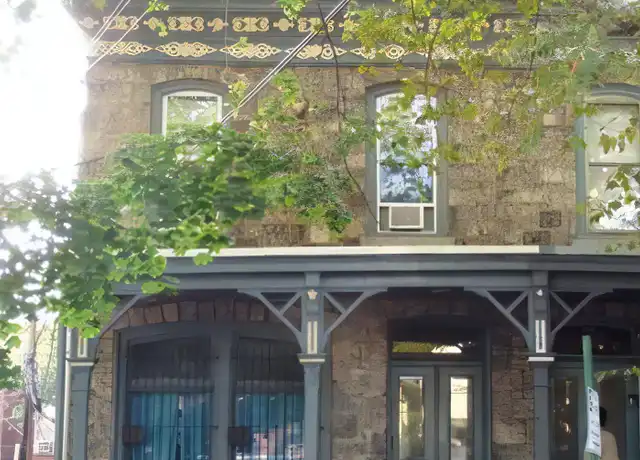 Property at 304 N 37th St Fl Front, Philadelphia, PA, 19104, 0 beds, 1 bath, [object Object]