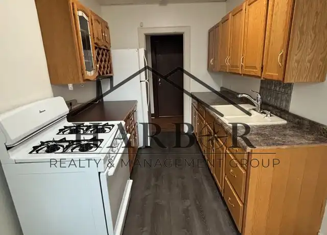 Property at 1215 Saint John Ave Unit 3, Albert Lea, MN, 56007, 2 beds, 1 bath, [object Object]
