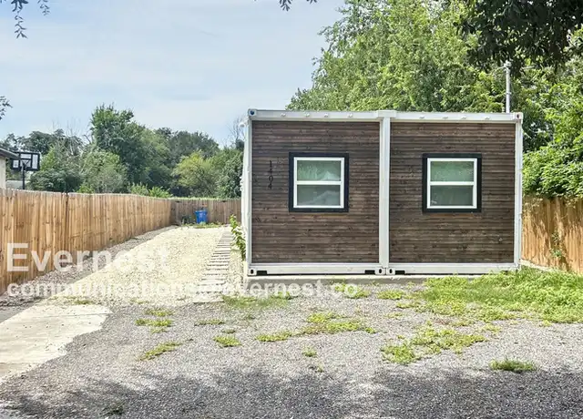 Property at 1404 Rivas St, San Antonio, TX, 78207, 1 bed, 1 bath, [object Object]