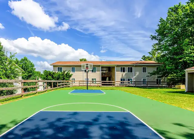 Property at Ridgewood Village Apts - 400 Fairfax Rd, Blacksburg, VA, 24060, 2-3 beds, 1 bath, [object Object]