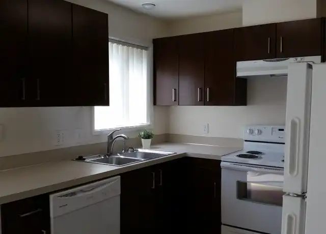 Property at 2345 Patterson St Unit 07, Eugene, OR, 97405, 2 beds, 1 bath, [object Object]