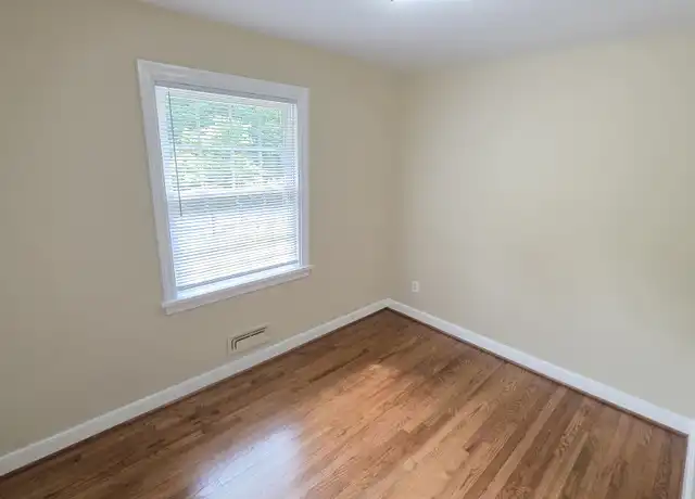Property at 404 Keats Rd, Henrico, VA, 23229, 3 beds, 2 baths, [object Object]