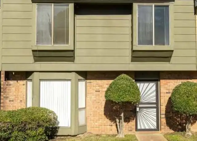 Property at 2107 7 Oaks Dr Unit 2107, Memphis, TN, 38116, 4 beds, 2.5 baths, [object Object]