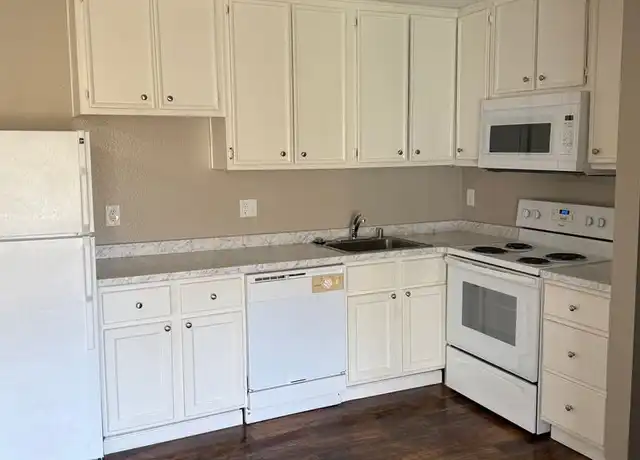 Property at 2080 W La Loma Dr, Rancho Cordova, CA, 95670, 1 bed, 1 bath, [object Object]