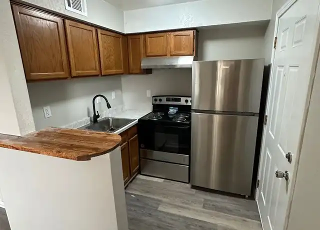 Property at 1730 E 67th St #303, Tulsa, OK, 74136, 1 bed, 1 bath, [object Object]