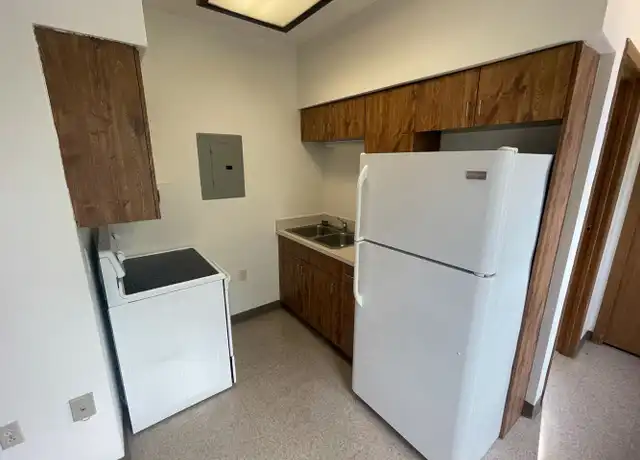 Property at 401 N Broadway Unit 101, Green Bay, WI, 54303, 0 beds, 1 bath, [object Object]