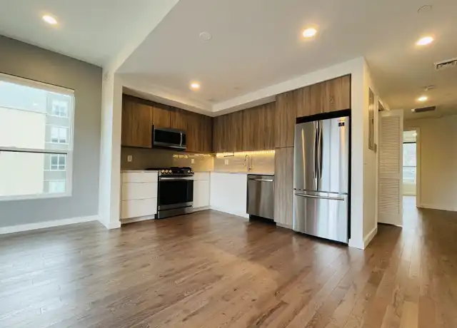 Property at 119 Hyde Park Ave Unit B, Jamaica Plain, MA, 02130, 2 beds, 1 bath, [object Object]