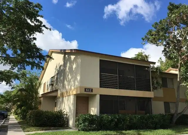 Property at 612 Gardens Dr #101, Pompano Beach, FL, 33069, 2 beds, 2 baths, [object Object]