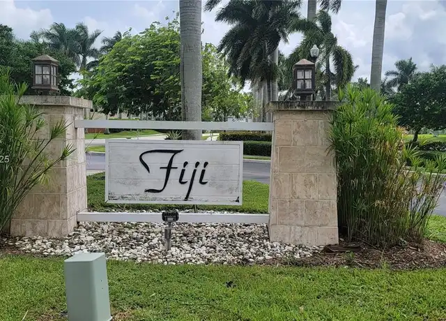 Property at 133 SE 28th Ter #5, Homestead, FL, 33033, 2 beds, 2.5 baths, [object Object]