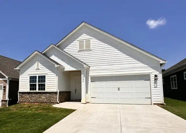 Property at 6686 Star Dr, Sherrills Ford, NC, 28673, 3 beds, 2 baths, [object Object]