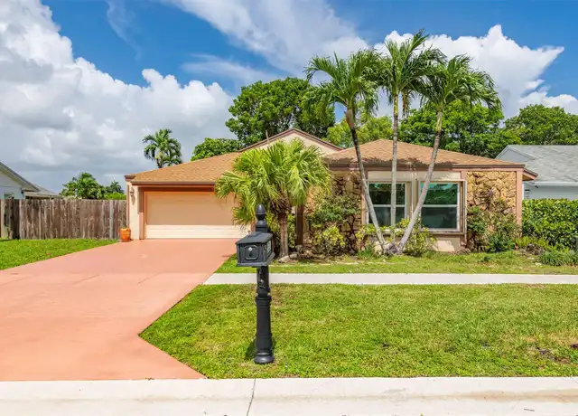 Property at 21593 Woodstream Ter, Boca Raton, FL, 33428, 4 beds, 2 baths, [object Object]