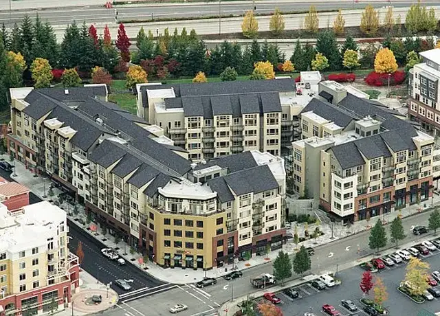 Photo of 2630 77th Ave SE, Mercer Island, WA 98040