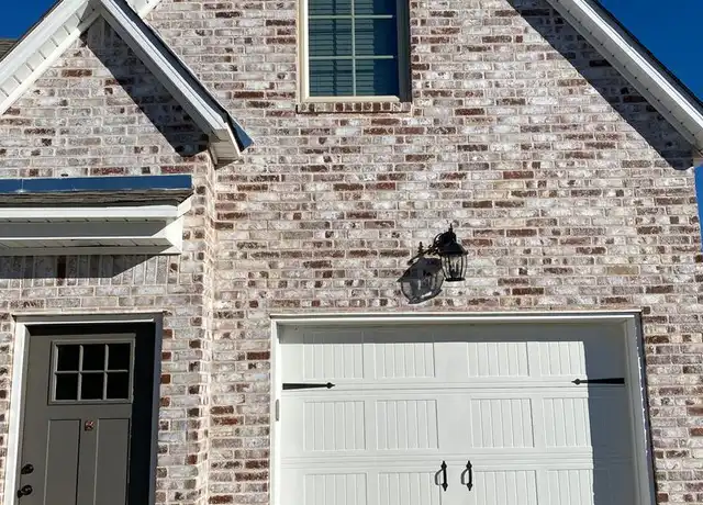 Property at 3861 W Maclura Way Unit 3861B, Fayetteville, AR, 72704, 1 bed, 1 bath, [object Object]