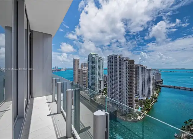 Property at 300 Biscayne Boulevard Way, Miami, FL, 33131, 2 beds, 2.5 baths, [object Object]
