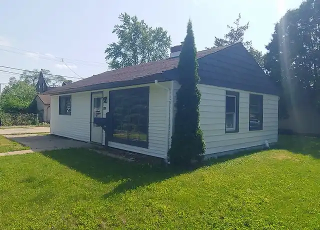 Property at 5625 N 57th St, Milwaukee, WI, 53218, 2 beds, 1 bath, [object Object]