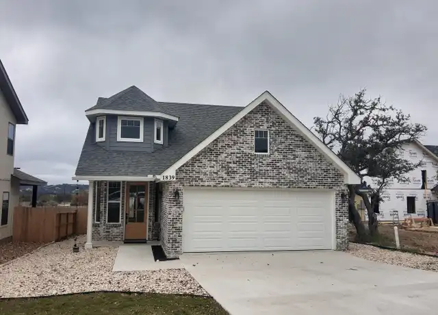 Property at 1839 Lois St, Kerrville, TX, 78028, 3 beds, 3 baths, [object Object]