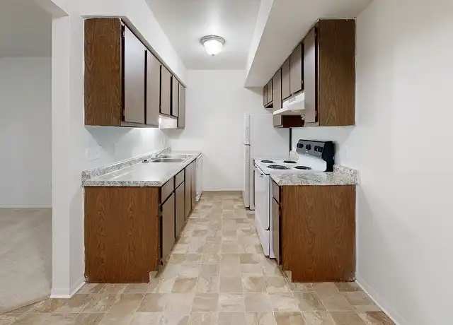 Property at Country Meadow Apartments - 2024 Sunnyside Dr, Kalamazoo, MI, 49048, 1-2 bed, 1 bath, [object Object]