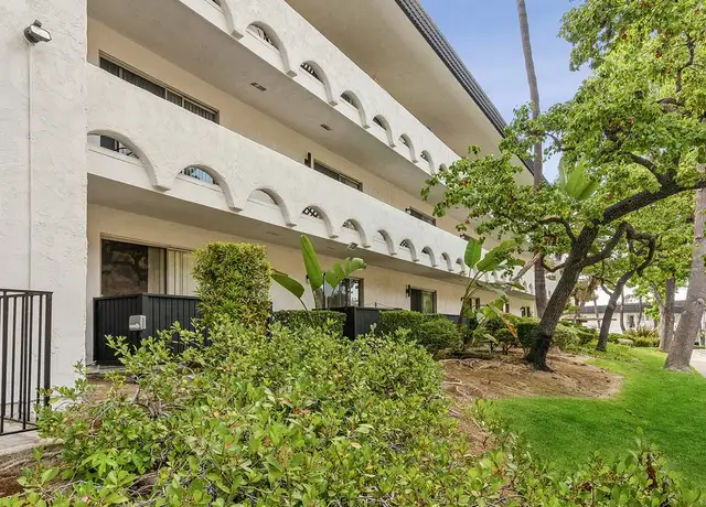 Photo of 5474 Reservoir Dr, San Diego, CA 92120