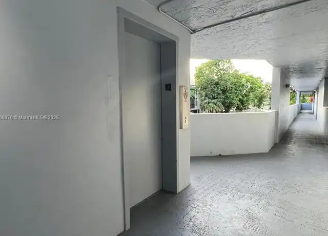 Property at 310 Fontainebleau Blvd #204, Miami, FL, 33172, 1 bed, 1 bath, [object Object]