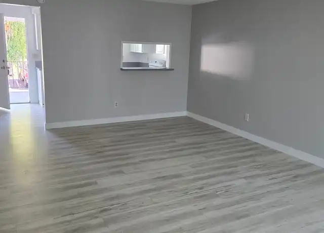 Property at 727 SW Drumwood Ave Unit 8, McMinnville, OR, 97128, 2 beds, 1 bath, [object Object]