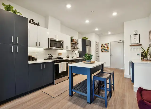 Photo of 1714 21st St, Sacramento, CA 95811