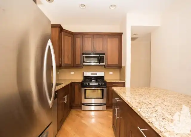 Property at 3247 N Kenmore Ave, Chicago, IL, 60657, 4 beds, 3 baths, [object Object]