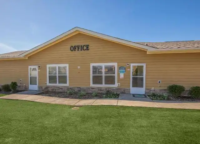 Property at 14001 Three Rivers Rd, Gulfport, MS, 39503, 2 beds, 2 baths, [object Object]