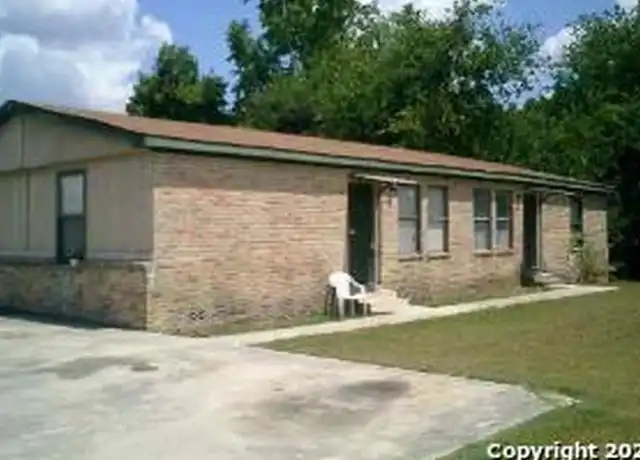 Property at 414 San Blas, San Antonio, TX, 78214, 2 beds, 1 bath, [object Object]
