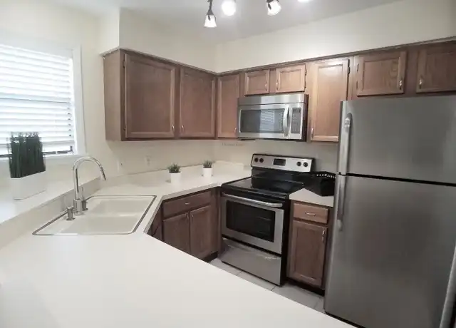 Property at 3014 Antique Oaks Cir Unit 118, Winter Park, FL, 32792, 1 bed, 1 bath, [object Object]