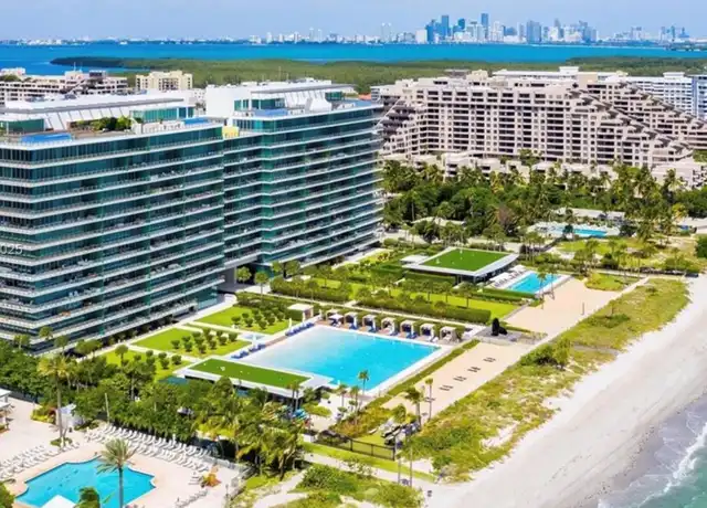 Property at 350 Ocean Dr, Key Biscayne, FL, 33149, 3 beds, 4.5 baths, [object Object]