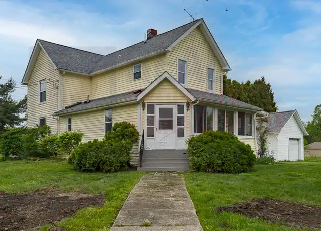 Property at 5066 Newton Falls Rd Unit 1 Lower, Ravenna, OH, 44266, 2 beds, 1 bath, [object Object]