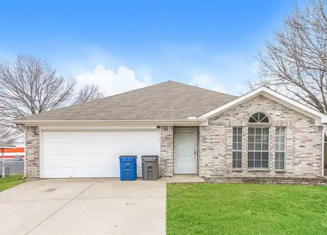 Property at 212 California Dr, Glenn Heights, TX, 75154, 3 beds, 2 baths, [object Object]