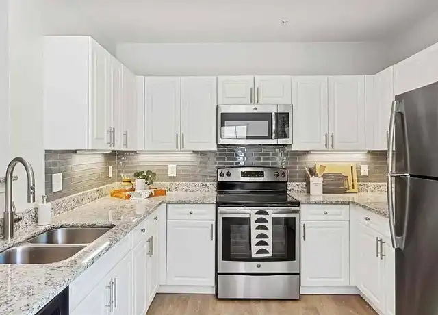 Property at Sofi At Salem Station - 190 Bridge St, Salem, MA, 01970, 1 bed, 1 bath, [object Object]