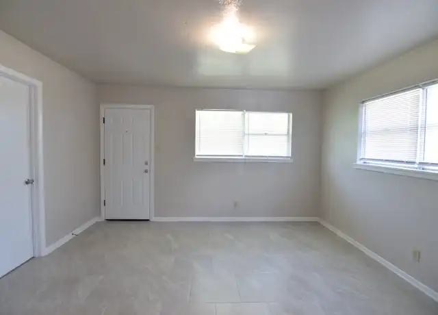 Property at 213 E Harrison Ave Unit 1, Killeen, TX, 76541, 1 bed, 1 bath, [object Object]
