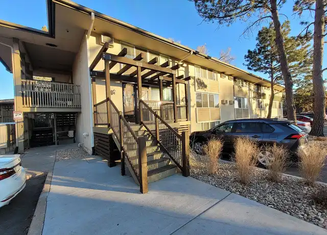 Property at Oakridge on the Green - 801 S Circle Dr, Colorado Springs, CO, 80910, 1-2 bed, 1 bath, [object Object]