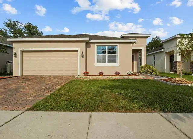 Property at 3219 Stratton Cir, Kissimmee, FL, 34744, 3 beds, 2 baths, [object Object]