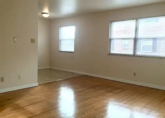 Property at Markwood Terrace - 920 E Markwood Ave, Indianapolis, IN, 46227, 1-2 bed, 1 bath, [object Object]